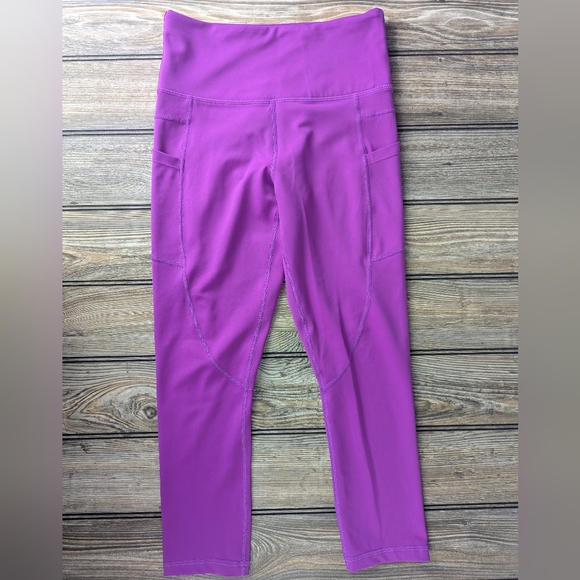 Zyia Active Size 2 With Pockets Purple/Magenta Like New - Picture 1 of 9